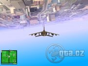 Pri lietaní s helikoptérou alebo lietadlom sa štýl kamery zmení na  podobný ako v GTA V